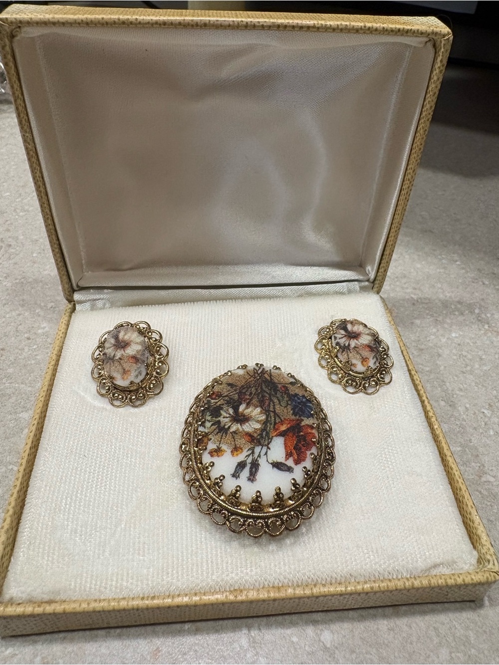 Vintage W Germany Floral Porcelain Cameo Brooch and Earring Set - Gold-Tone.